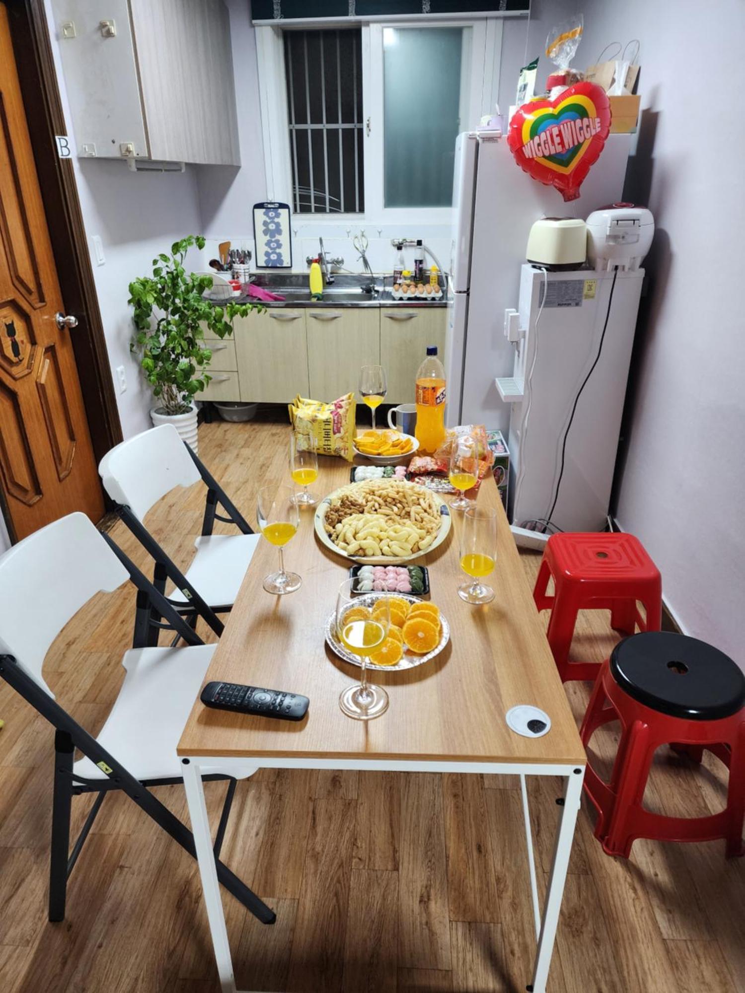 Disco Pangpang Guesthouse Incheon Værelse billede